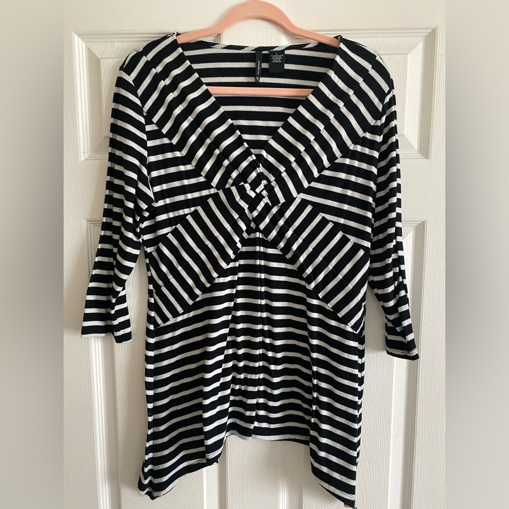 Striped Shark-bite Tunic - 3/4 sleeves, low cut, form fitting. Only worn twice.